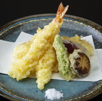 Assorted tempura