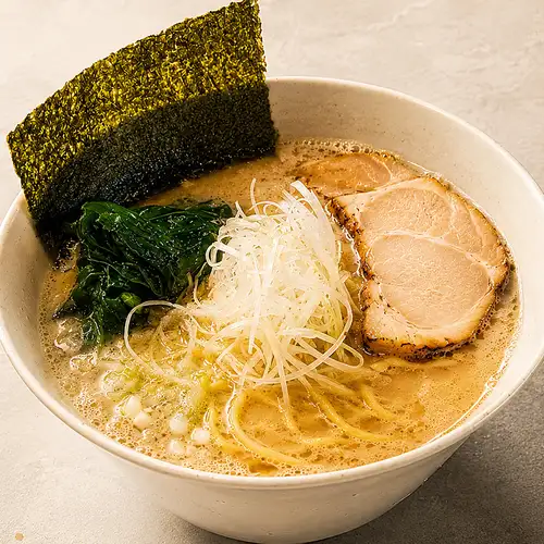 背脂煮干しラーメン