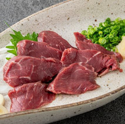 熊本名物馬刺し