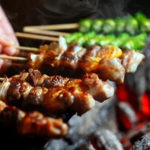 新鮮な朝挽き鶏を使用★