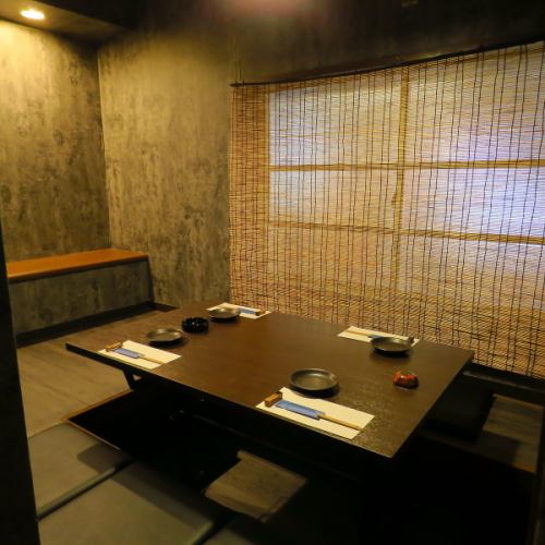 朝6時まで営業。深夜の宴会や二次会にも便利な好立地