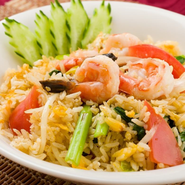 タイ風エビチャーハン(カオ・パッ・クン)