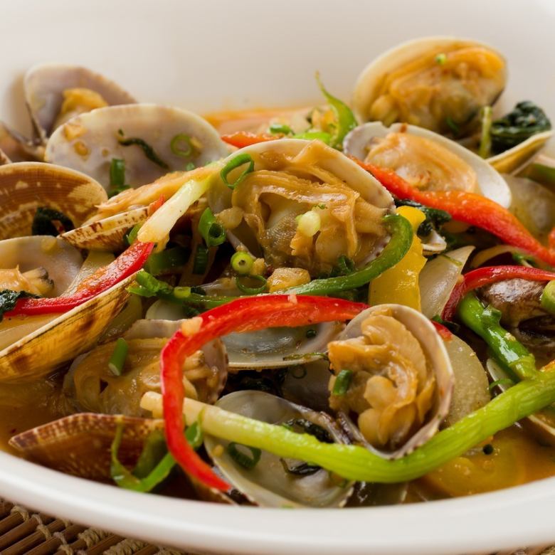 泰式炒蛤蜊（Pad Hoi Lai）