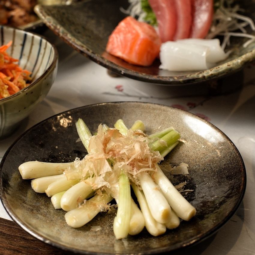 Enjoy Okinawan cuisine such as classic Rafute and Champuru◎