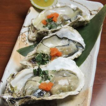 2 raw oysters