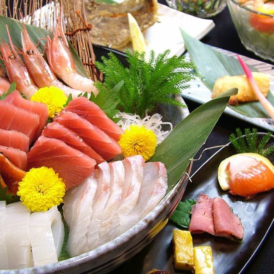 A restaurant specializing in Tochigi's local cuisine. Enjoy delicious local food just a 3-minute walk from the station!