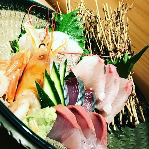 昼から夜と同じメニューで対応しています