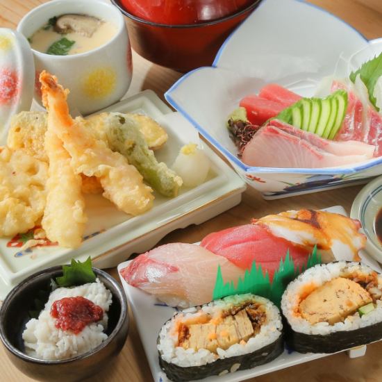 The popular lunch menu is "Colorful Gozen"