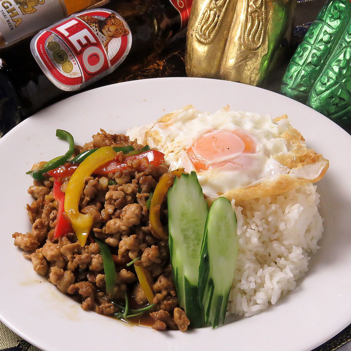 会話も弾む美味しいお料理と豊富なお酒で、愉しいひと時を☆