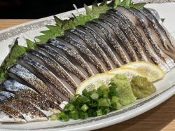 Grilled mackerel sashimi