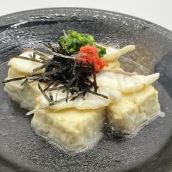 Deep-fried tofu with sea bream stock