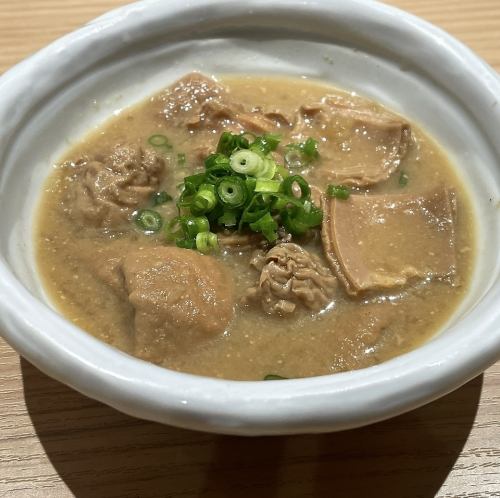 馬ホルモン煮込み