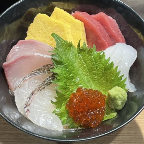 福伸　海鮮丼5種