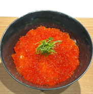 いくら盛り丼