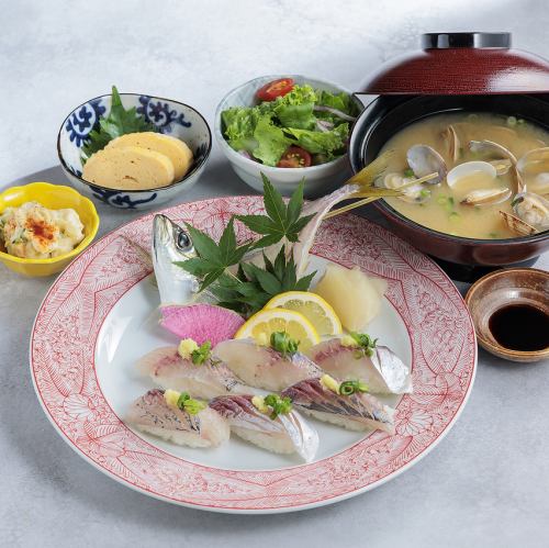 活あじにぎりと貝汁のご膳