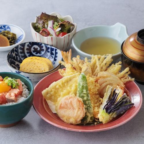 아부리 연어의 쓰키미 밥과 잔치 텐베라의 만찬 정식