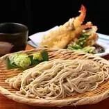 こだわりの蕎麦やうどん。知床産のそば粉使用の十割蕎麦が絶品◎