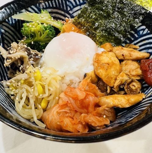 鶏ビビンバ
