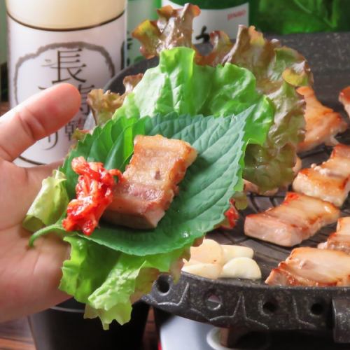 厚切り「サムギョプサル」