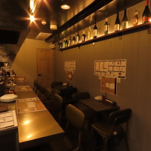 カウンターで大人の時間を