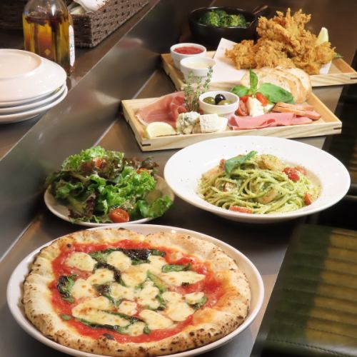 バリエーション豊富！本場の味をリーズナブルに楽しむ窯焼きピッツァ＆パスタ