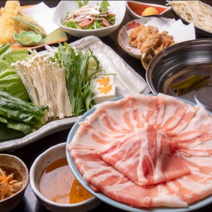 【3H食べ飲み放題◆120種類】期間限定! 三元豚しゃぶしゃぶ・銘柄手羽先・大山地鶏3980⇒2980円