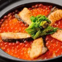 Specialty! Harako-meshi (salmon roe rice) cooked in an earthenware pot