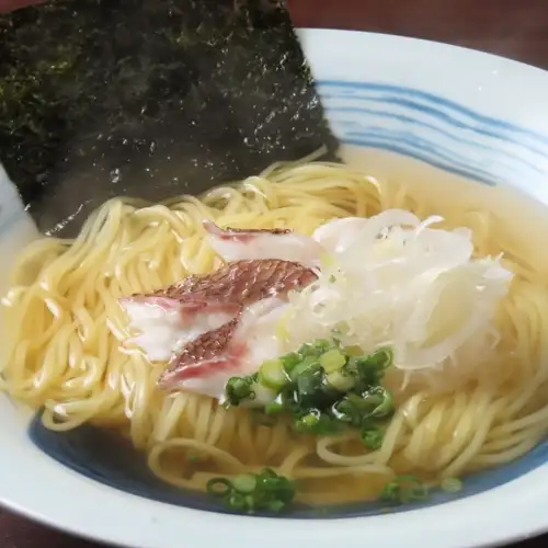 自家製 鯛出汁ラーメン