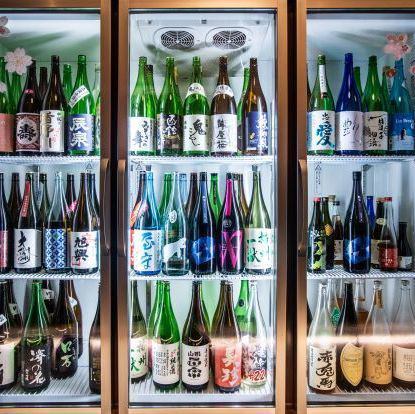 函館最大の席数を誇る海鮮居酒屋です。日本酒のお取り扱い数も道南最大級。同時着席132名様まで。