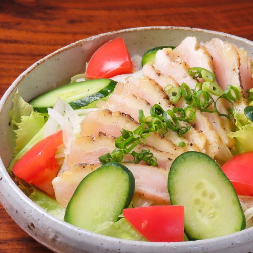 名古屋コーチンたたきサラダ