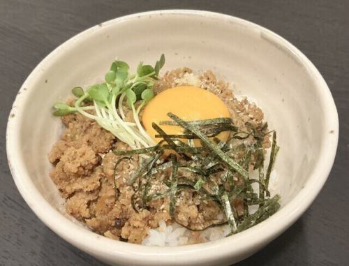 月見そぼろ丼