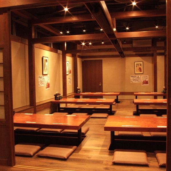 The private room for up to 40 people has horigotatsu seating.There is also a partition, so it can be subdivided.It is a perfect place for all kinds of parties.