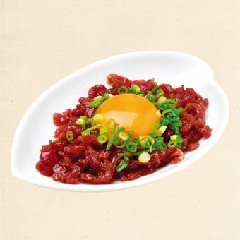 牛生ハムユッケ