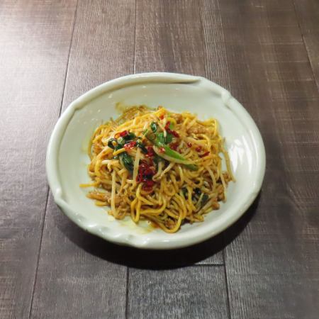 台湾式旨辛焼きそば