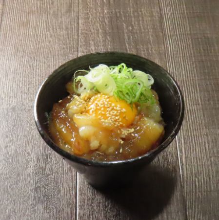 赤えびの漬けユッケ丼