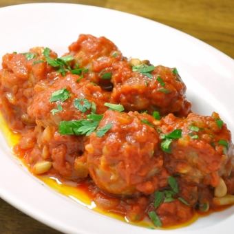 Polpetti (stewed meatballs)