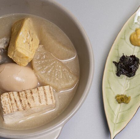 出汁たっぷり！お鍋でアツアツ！おでん盛り合わせ