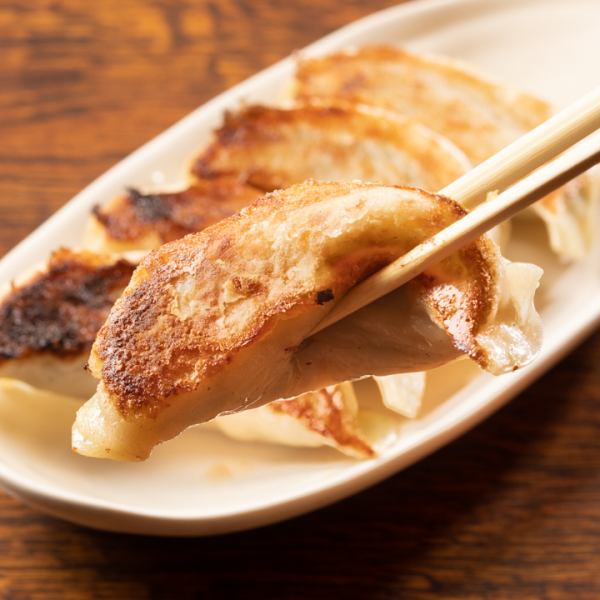 ジャンボ焼餃子　4個