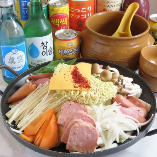 プデチゲ（ソーセージ野菜炒め）ケチャップ味