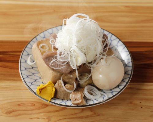 大人気 肉豆腐
