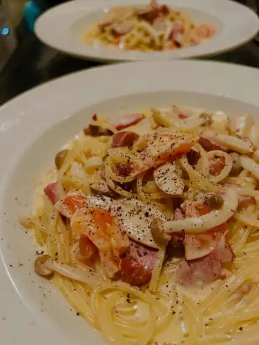 合鴨とキノコ、フレッシュトマトのトマトクリームパスタ
ボナペティート🍝

#三宮グルメ#三宮ディナー #イタリアンバル #スペインバル
#0718