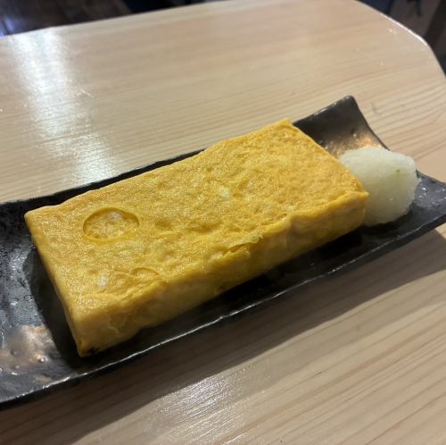 Dashi-flavored rolled omelet