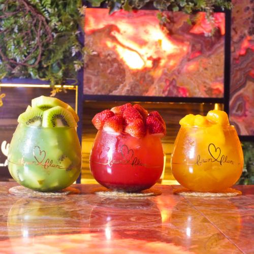 How about a girls' fortune-telling get-together at LAZO? Perfect for birthdays too!