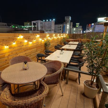 ◇ Terrace seats Chair seat type 2 to 24 people ◇ Terrace seats with the best view! Limited to sunny days and warm seasons! Please spend the best time you can only enjoy now!