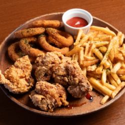 揚げ物盛り合せ3種