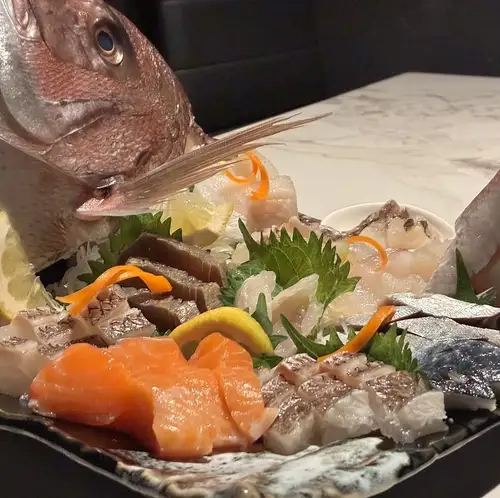整條鯛魚刺身♪