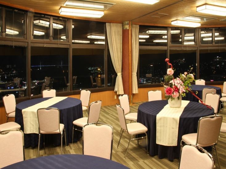 The large hall can be seated in private rooms of various sizes, so you can rest assured.