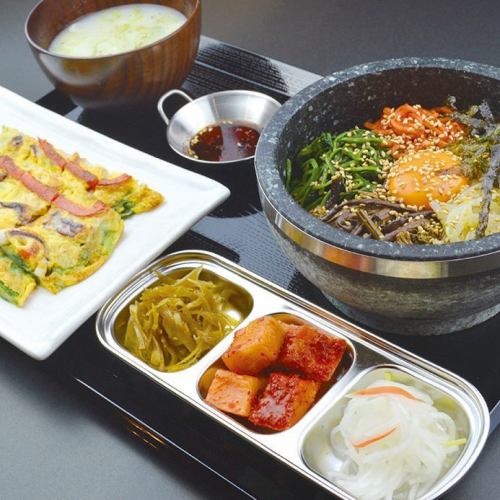 Seafood Chijimi & Stone-baked Bibimbap Set