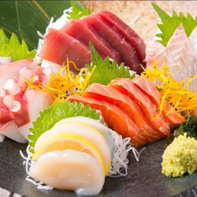 温かみのある店内で、ゆったりとした時間を。
