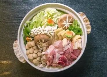 鶏と野菜たっぷり豪華鳥鍋コース